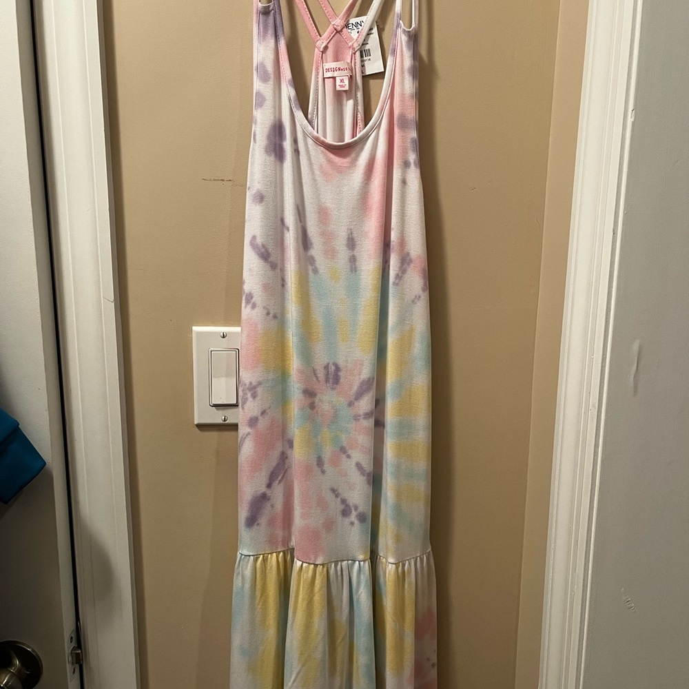 Dennys Design History Girls XL Brand New